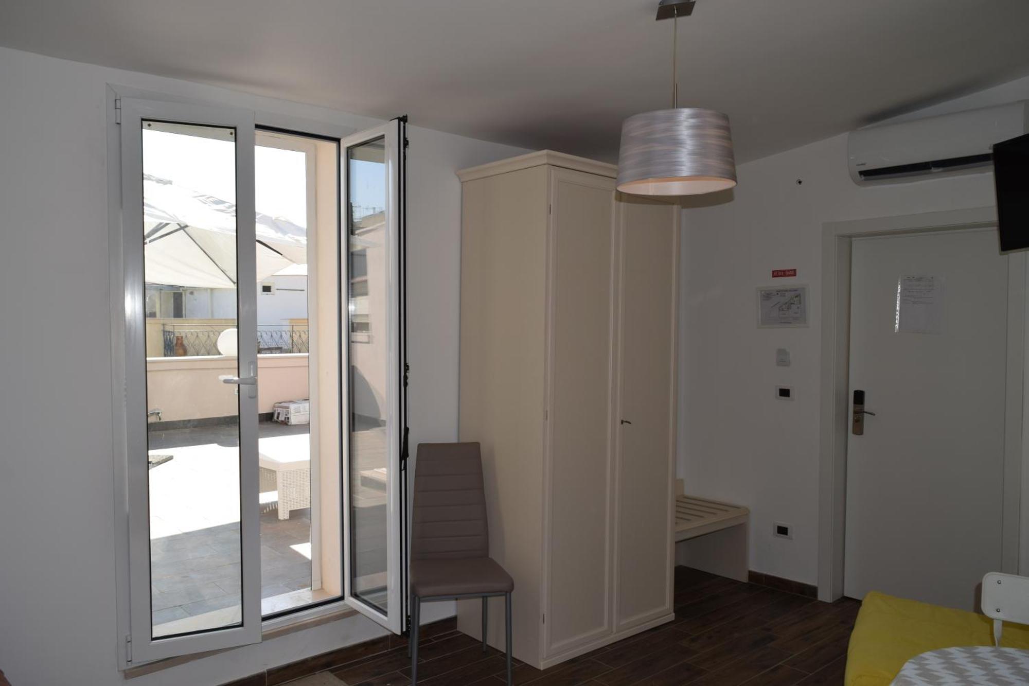 Domus Al Corso Con Servizio B&B Canosa di Puglia Exteriör bild