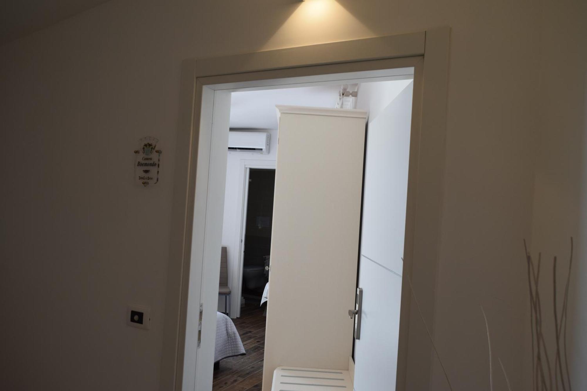 Domus Al Corso Con Servizio B&B Canosa di Puglia Exteriör bild