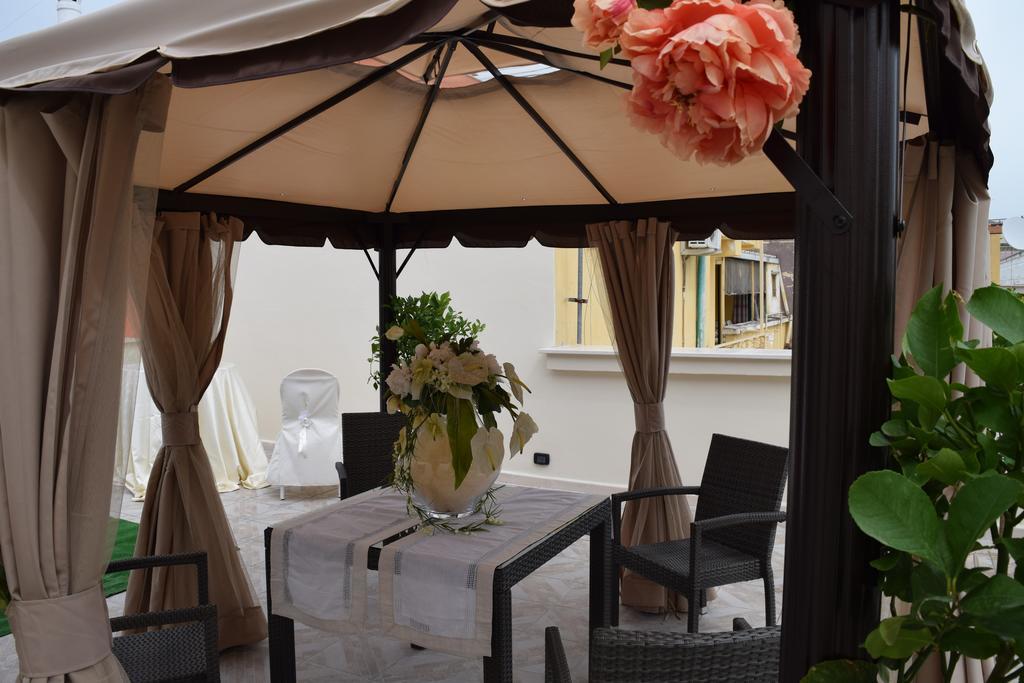 Domus Al Corso Con Servizio B&B Canosa di Puglia Exteriör bild