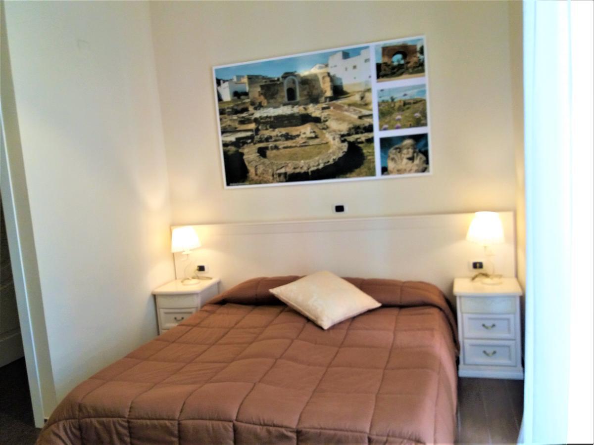 Domus Al Corso Con Servizio B&B Canosa di Puglia Exteriör bild